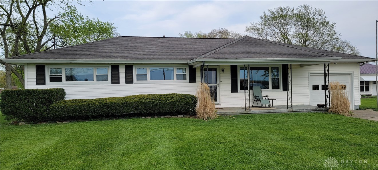 2984 Selma Road Springfield, OH 45505 - Photo 2 of 25