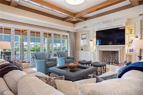 $14,995,000 | 2001 4th Street South, Naples, FL 34102