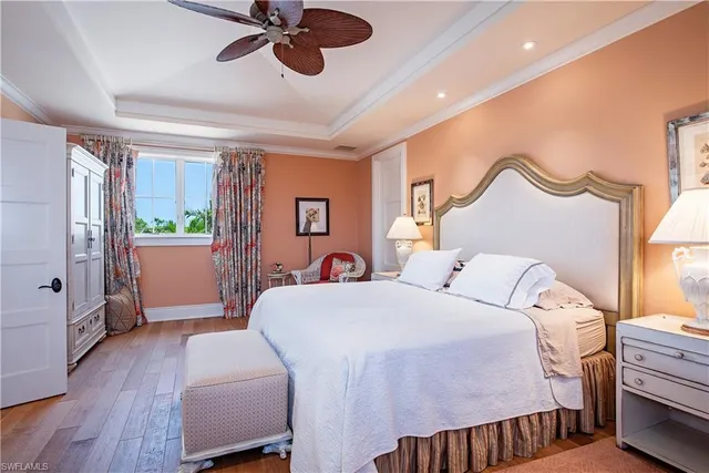 $14,995,000 | 2001 4th Street South, Naples, FL 34102