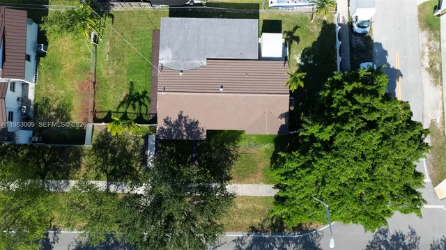 $5,500 | 2901 Southwest 92nd Avenue, Miami, FL 33165