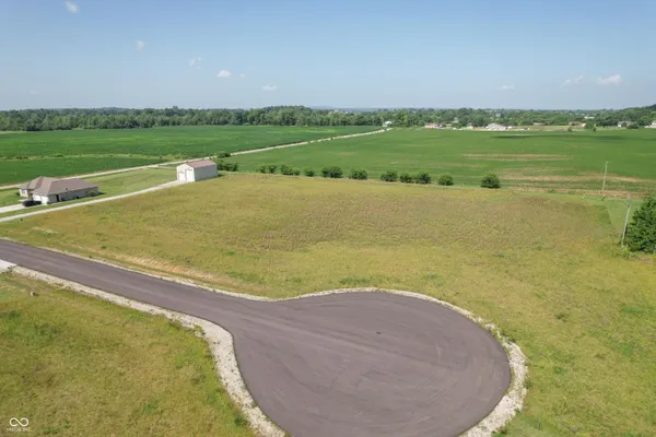 $55,000 | 10413 Emerald Court North, Seymour, IN 47274