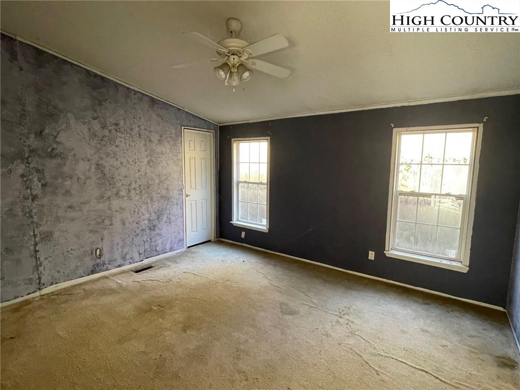 2428 Smithey Road Crumpler, NC 28617 - Photo 7 of 13 Gallery Image 7