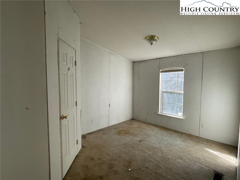 2428 Smithey Road Crumpler, NC 28617 - Photo 10 of 13 Gallery Image 10