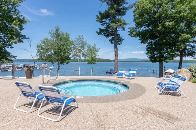 $995,000 | 97 Soleil Mountain, Unit 82, Laconia, NH 03246