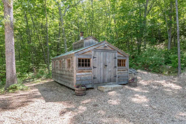 $995,000 | 97 Soleil Mountain, Unit 82, Laconia, NH 03246