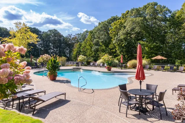 $995,000 | 97 Soleil Mountain, Unit 82, Laconia, NH 03246