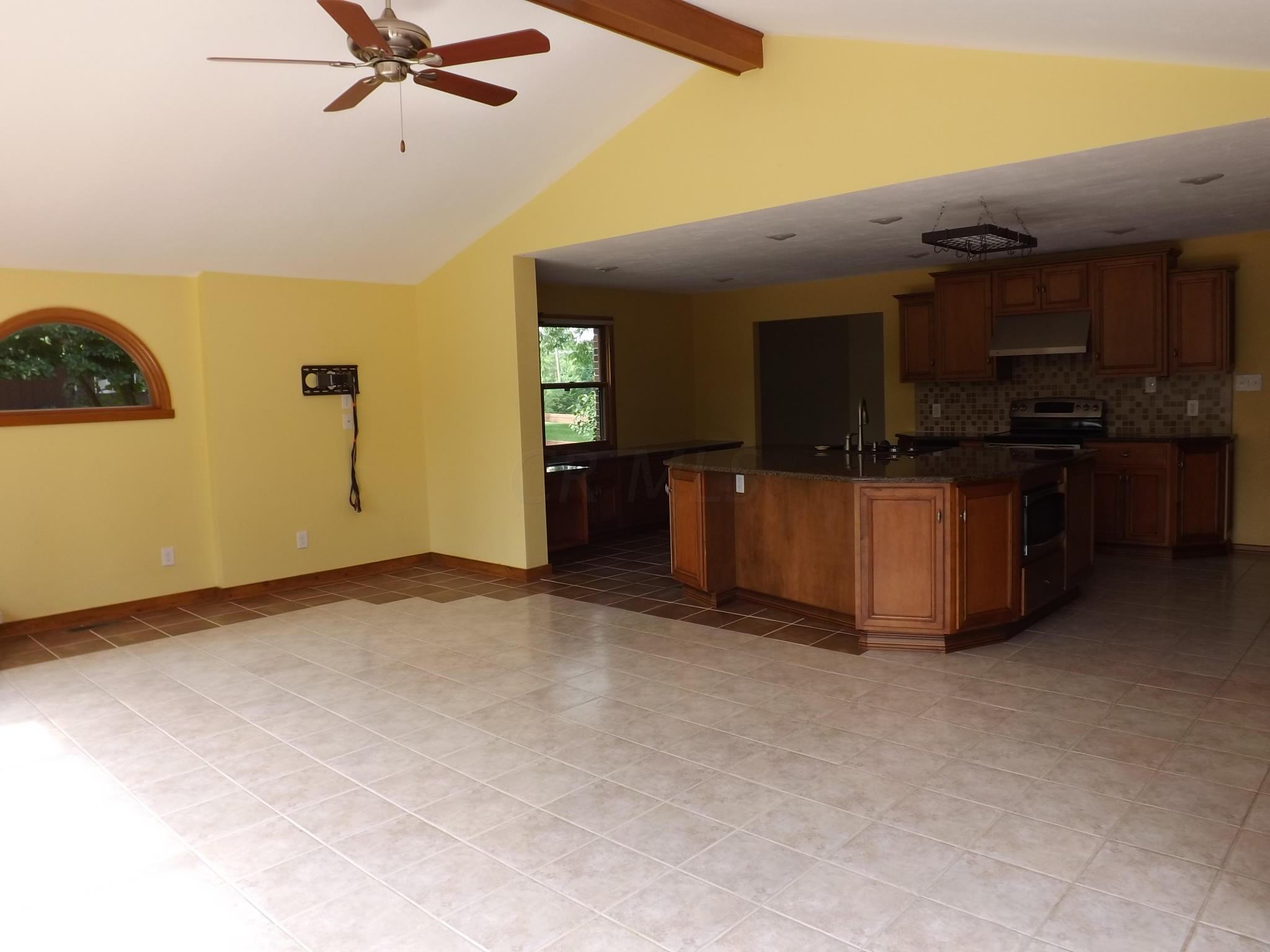 1720 South Galena Road Galena, OH 43021 - Photo 11 of 31 Gallery Image 11