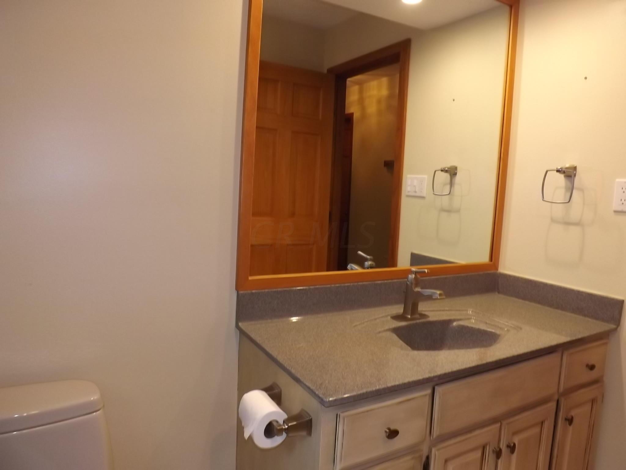1720 South Galena Road Galena, OH 43021 - Photo 16 of 31 Gallery Image 16