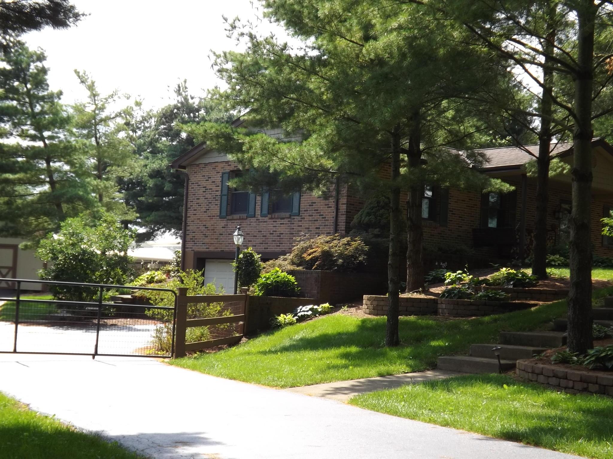 1720 South Galena Road Galena, OH 43021 - Photo 2 of 31 Gallery Image 2
