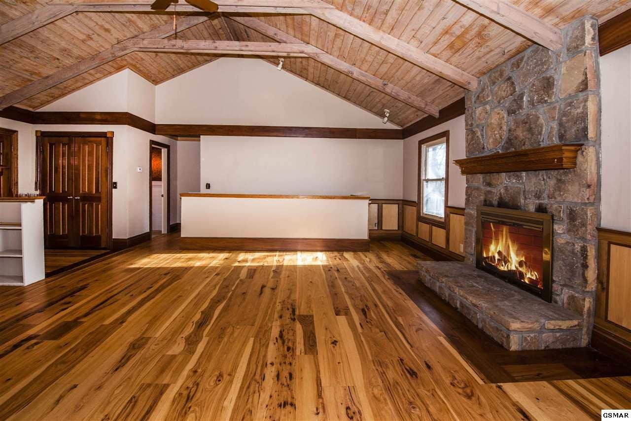 3021 Hatcher Top Road Sevierville, TN 37862 - Photo 2 of 36 Gallery Image 2