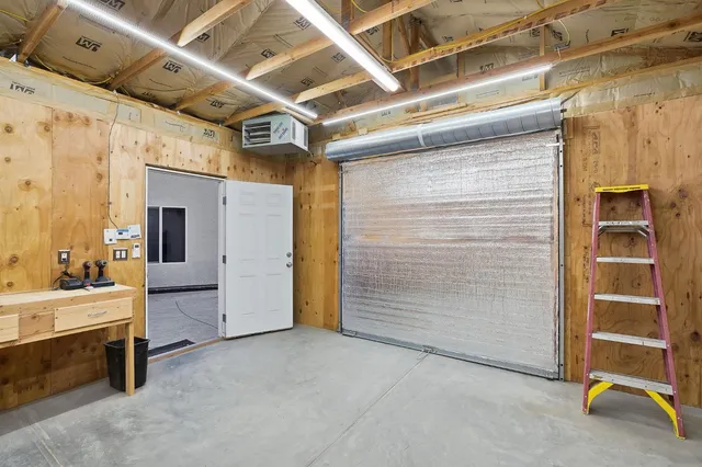 $675,000 | 5887 North Bonta Avenue, Fresno, CA 93723