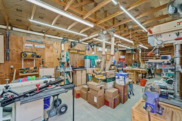 $699,900 | 5887 North Bonta Avenue, Fresno, CA 93723