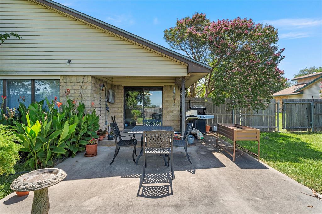 116 Boleman Drive Hewitt, TX 76643 - Photo 30 of 38 View of patio / terrace featuring outdoor dining space and area for grilling