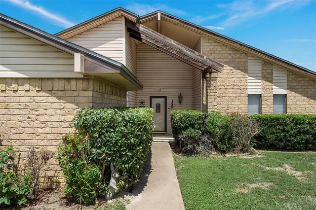 $225,000 | 116 Boleman Drive, Hewitt, TX 76643