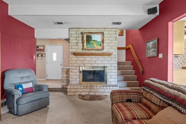 $225,000 | 116 Boleman Drive, Hewitt, TX 76643