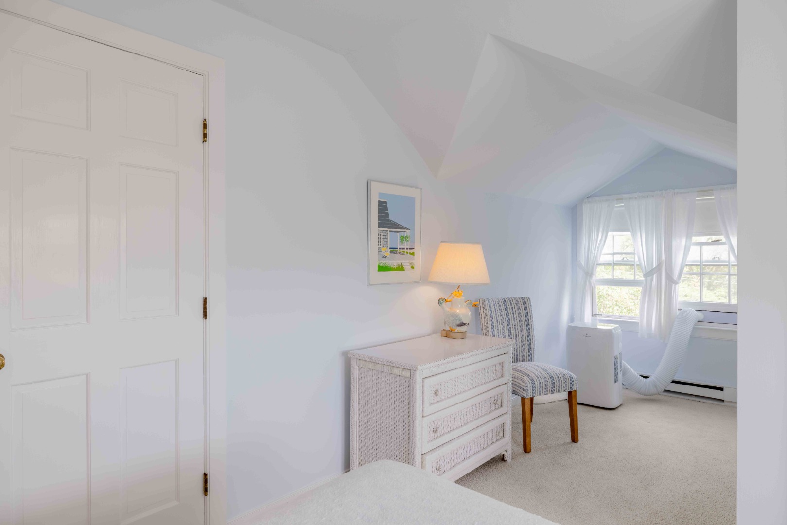 61 Cliff Road Nantucket, MA 02554 - Photo 30 of 31 Gallery Image 30