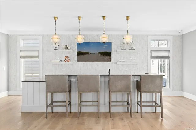 $720,000 | 510 Emanuel Way, Unit C2, East Meadow, NY 11554