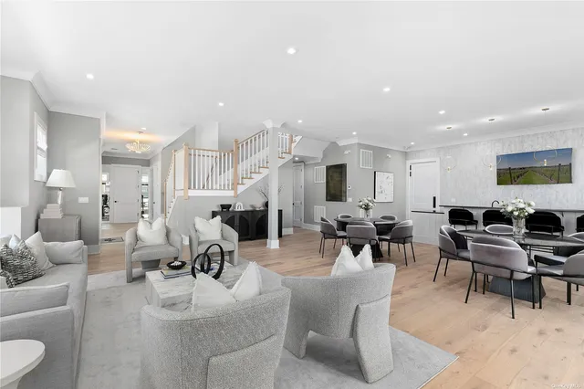 $720,000 | 510 Emanuel Way, Unit C2, East Meadow, NY 11554