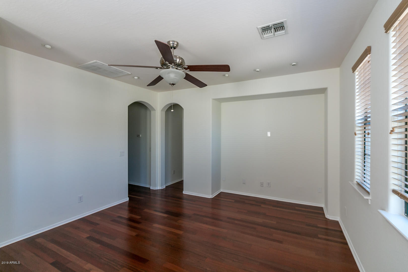 2358 West Sleepy Ranch Road Phoenix, AZ 85085 - Photo 11 of 24 Loft
