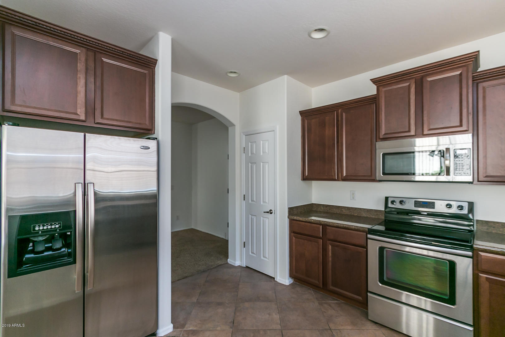 2358 West Sleepy Ranch Road Phoenix, AZ 85085 - Photo 7 of 24 Kitchen