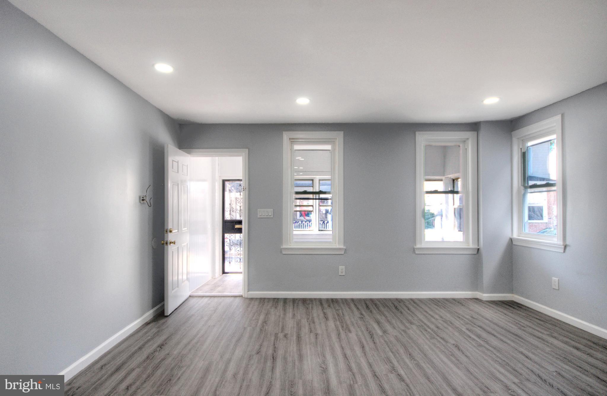 319 Middlesex Street Gloucester City, NJ 08030 - Photo 15 of 52