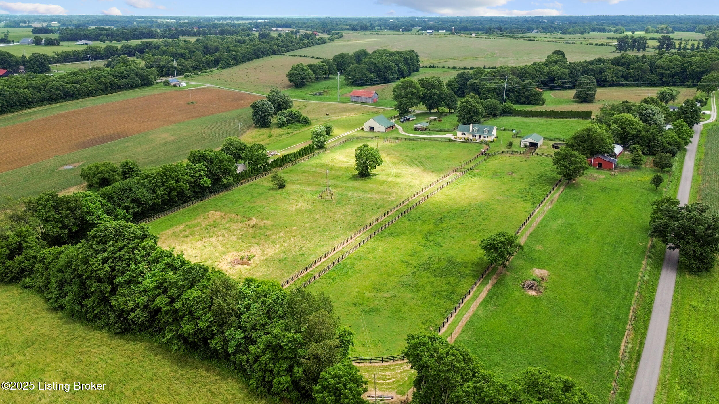1493 Stapleton Road Shelbyville, KY 40065 - Photo 32 of 51 overhead of property