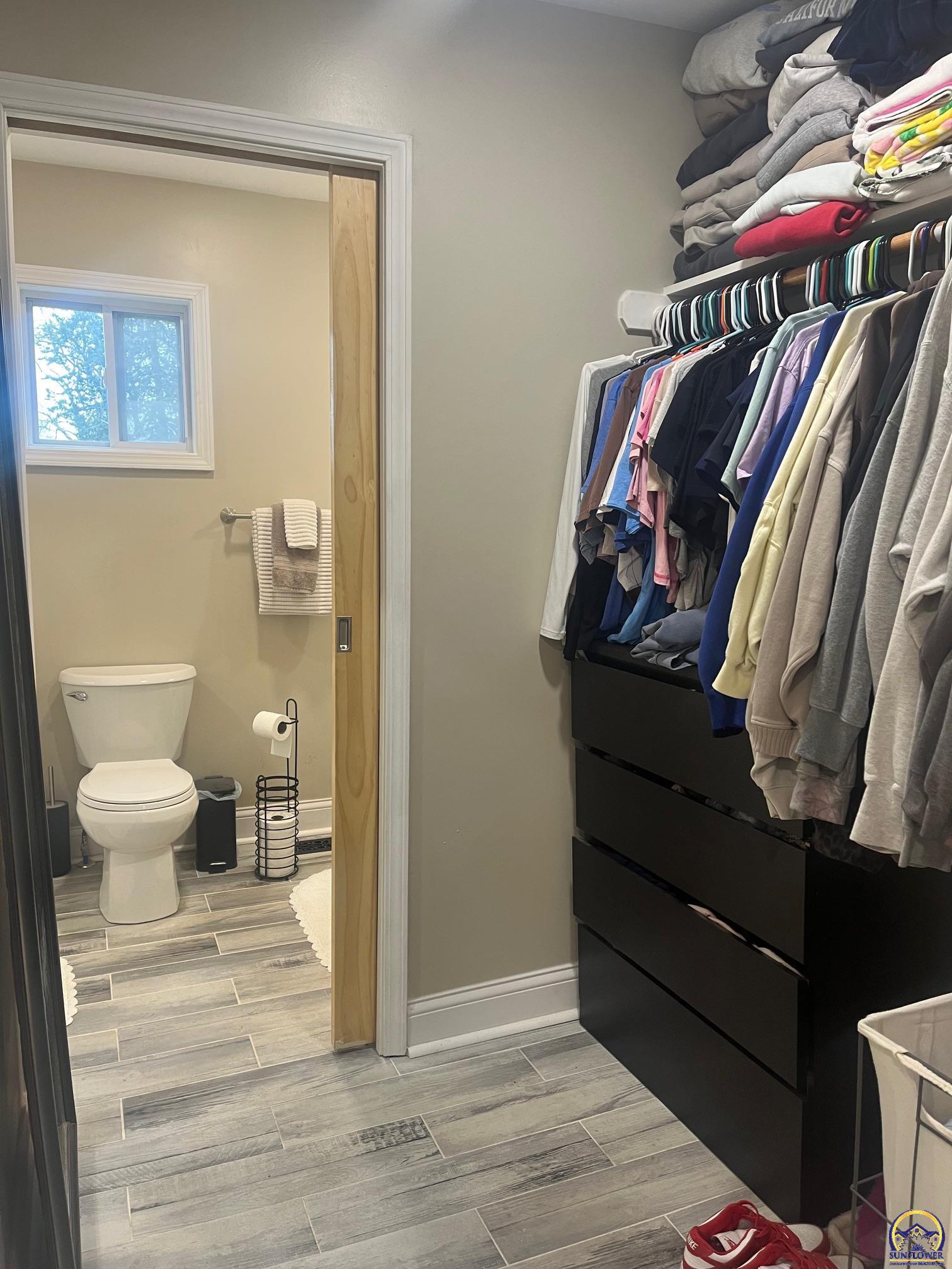 1819 Southwest Cherokee Street Topeka, KS 66606 - Photo 9 of 12