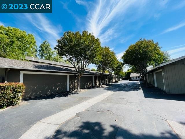 118 Lawnview Circle Danville, CA 94526 - Photo 44 of 50 a view of a car park in front of house