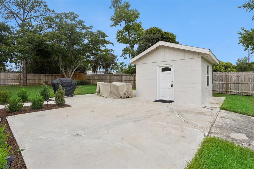11129 Wiley Road Leesburg, FL 34788 - Photo 32 of 48 Gallery Image 32
