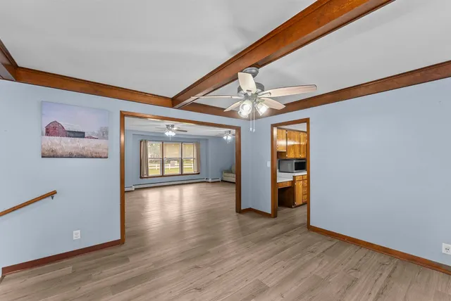 $325,000 | 305 North Henderson Road, Alexis, IL 61412