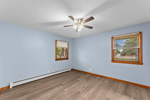 $325,000 | 305 North Henderson Road, Alexis, IL 61412