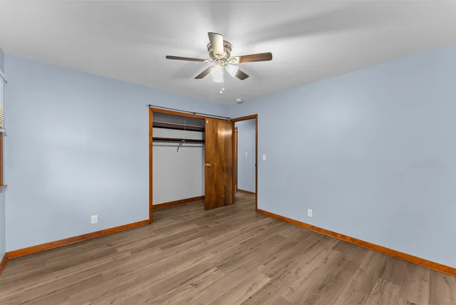 $325,000 | 305 North Henderson Road, Alexis, IL 61412