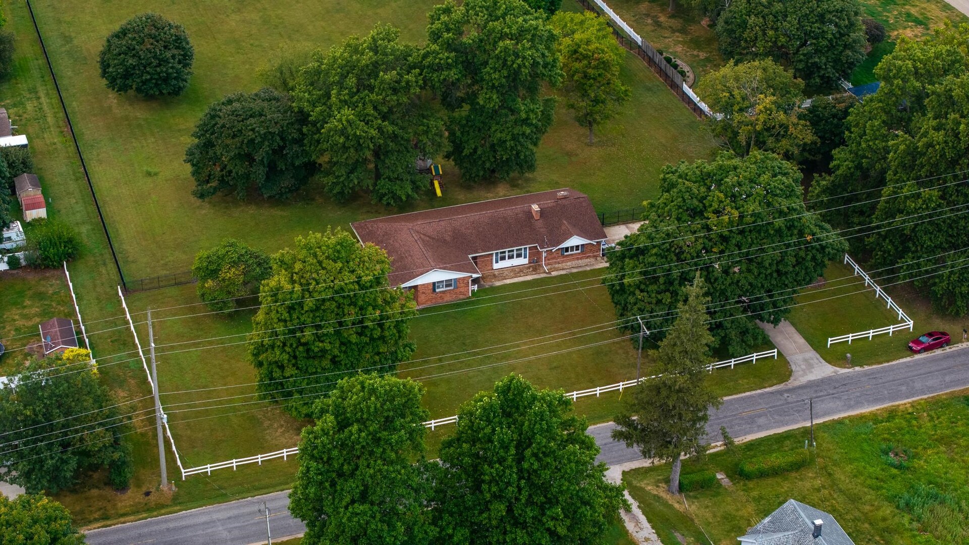 305 North Henderson Road Alexis, IL 61412 - Photo 3 of 31 an aerial view of a house