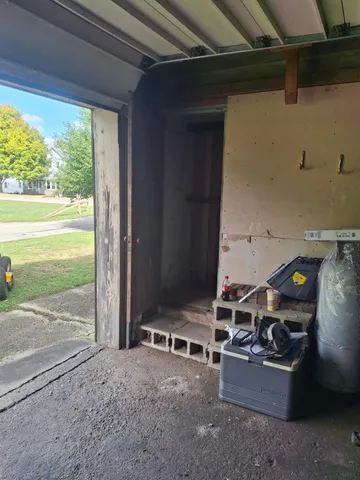 $74,900 | 8292 Main Street, Williamsburg, IN 47393