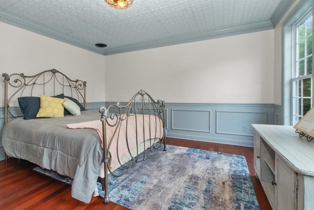 307 Chestnut Street Hudson, MA 01749 - Photo 18 of 42