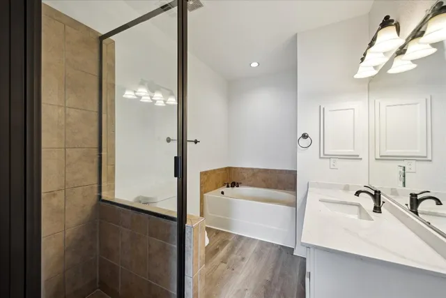 $239,000 | 2101 Town Centre Drive, Unit 1606, Round Rock, TX 78664