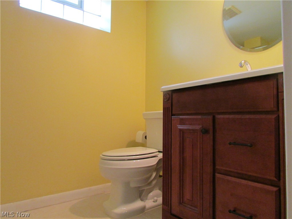 8040 Longview Road Broadview Heights, OH 44147 - Photo 19 of 28 Updated Full Bath on the Lower Level