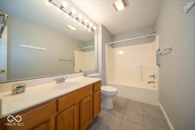 $215,000 | 5424 Cutter Corner Way, Indianapolis, IN 46237