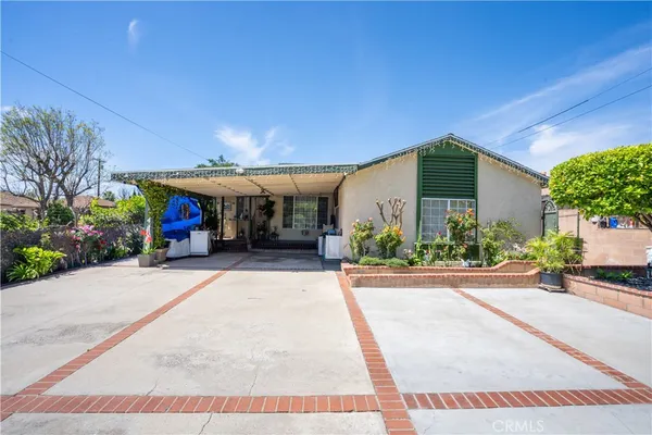 $889,999 | 12849 Montague Street, Pacoima, CA 91331