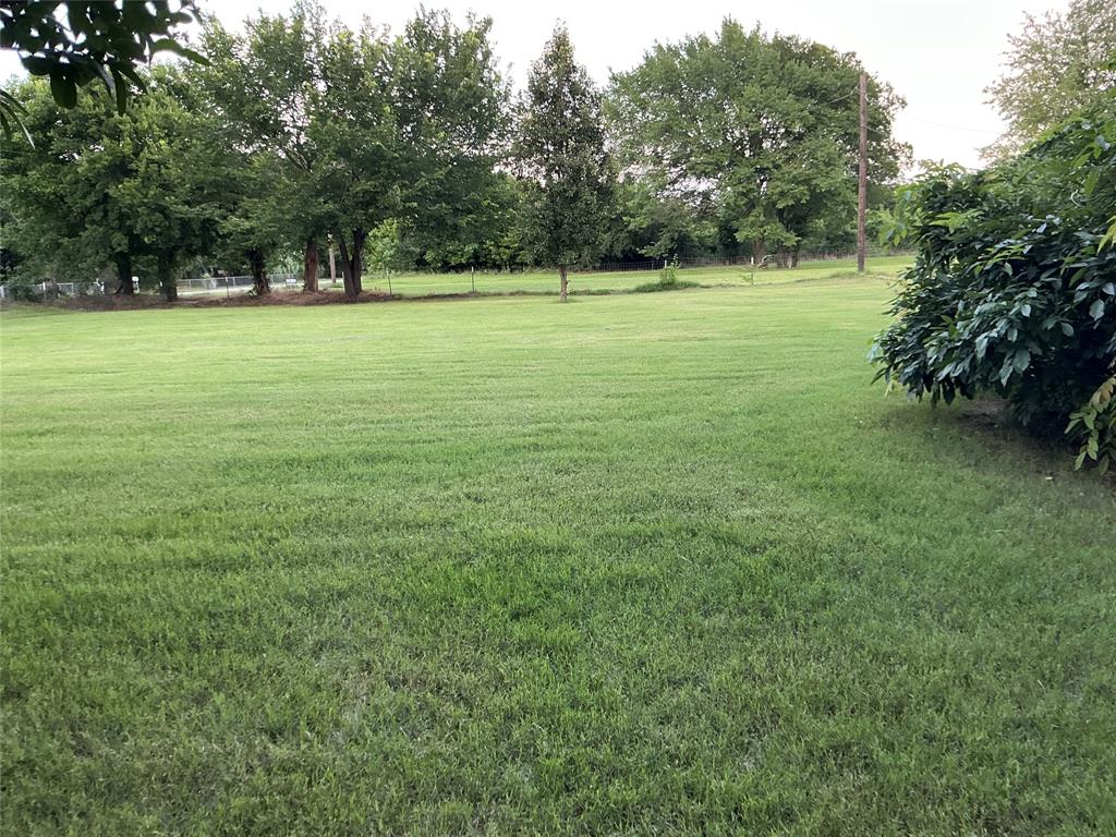 2330 Knight Road Denison, TX 75020 - Photo 34 of 36