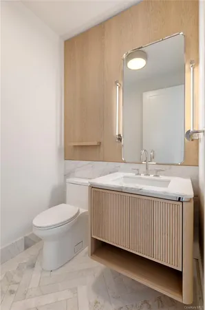 $2,620,000 | 4 Lighthouse Landing, Unit TH14, Sleepy Hollow, NY 10591