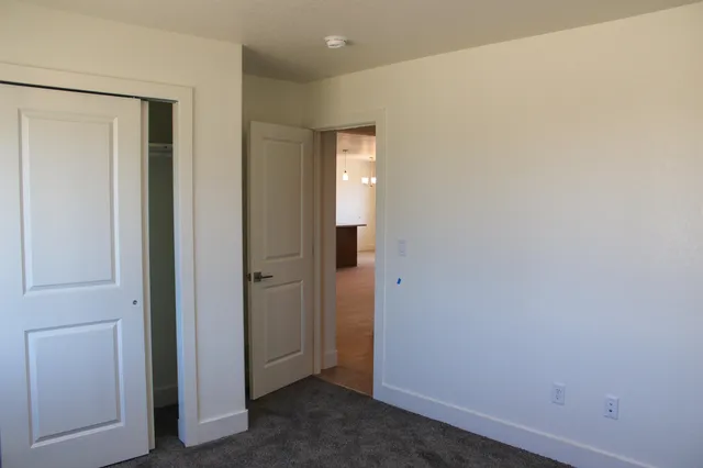 $388,500 | 813 South 6th Avenue, Mills, WY 82644