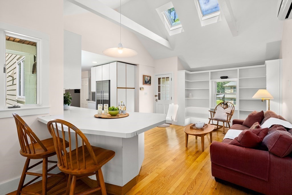 107 Louise Road Belmont, MA 02478 - Photo 12 of 26