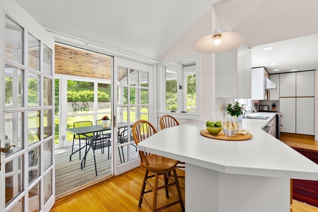 107 Louise Road Belmont, MA 02478 - Photo 14 of 26