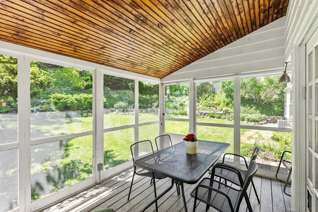 107 Louise Road Belmont, MA 02478 - Photo 15 of 26