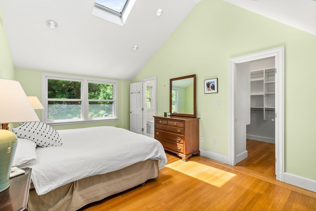 107 Louise Road Belmont, MA 02478 - Photo 16 of 26