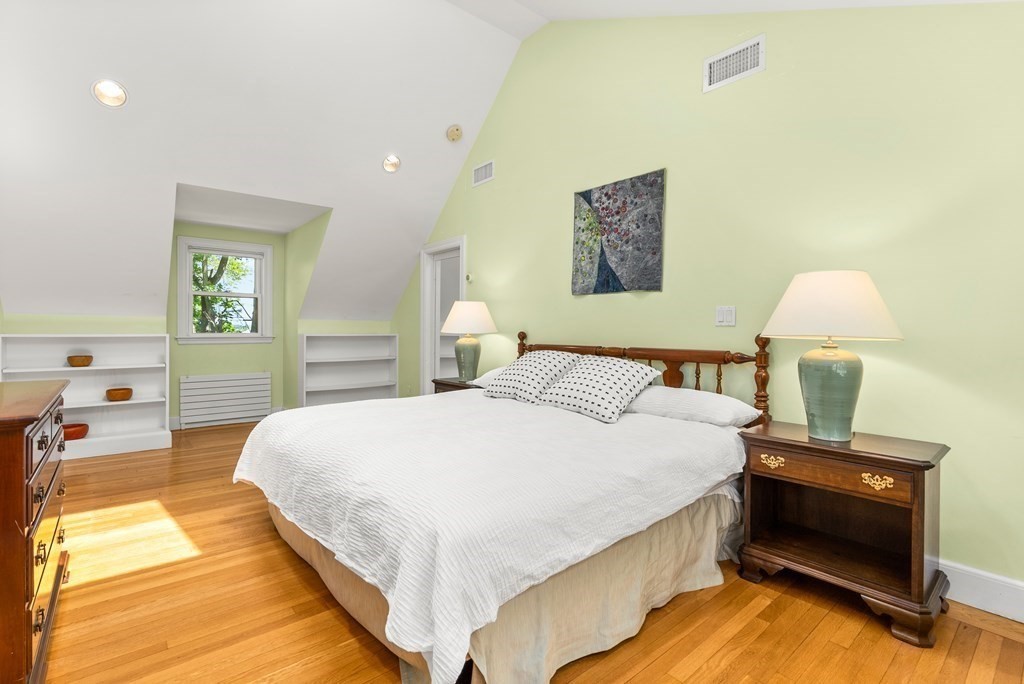 107 Louise Road Belmont, MA 02478 - Photo 17 of 26