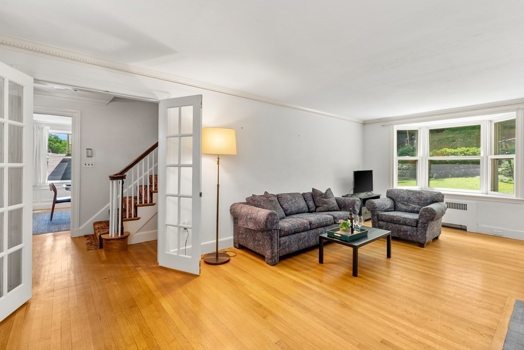 107 Louise Road Belmont, MA 02478 - Photo 2 of 26