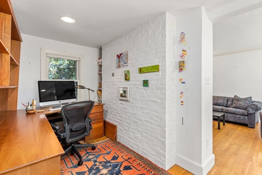 107 Louise Road Belmont, MA 02478 - Photo 4 of 26