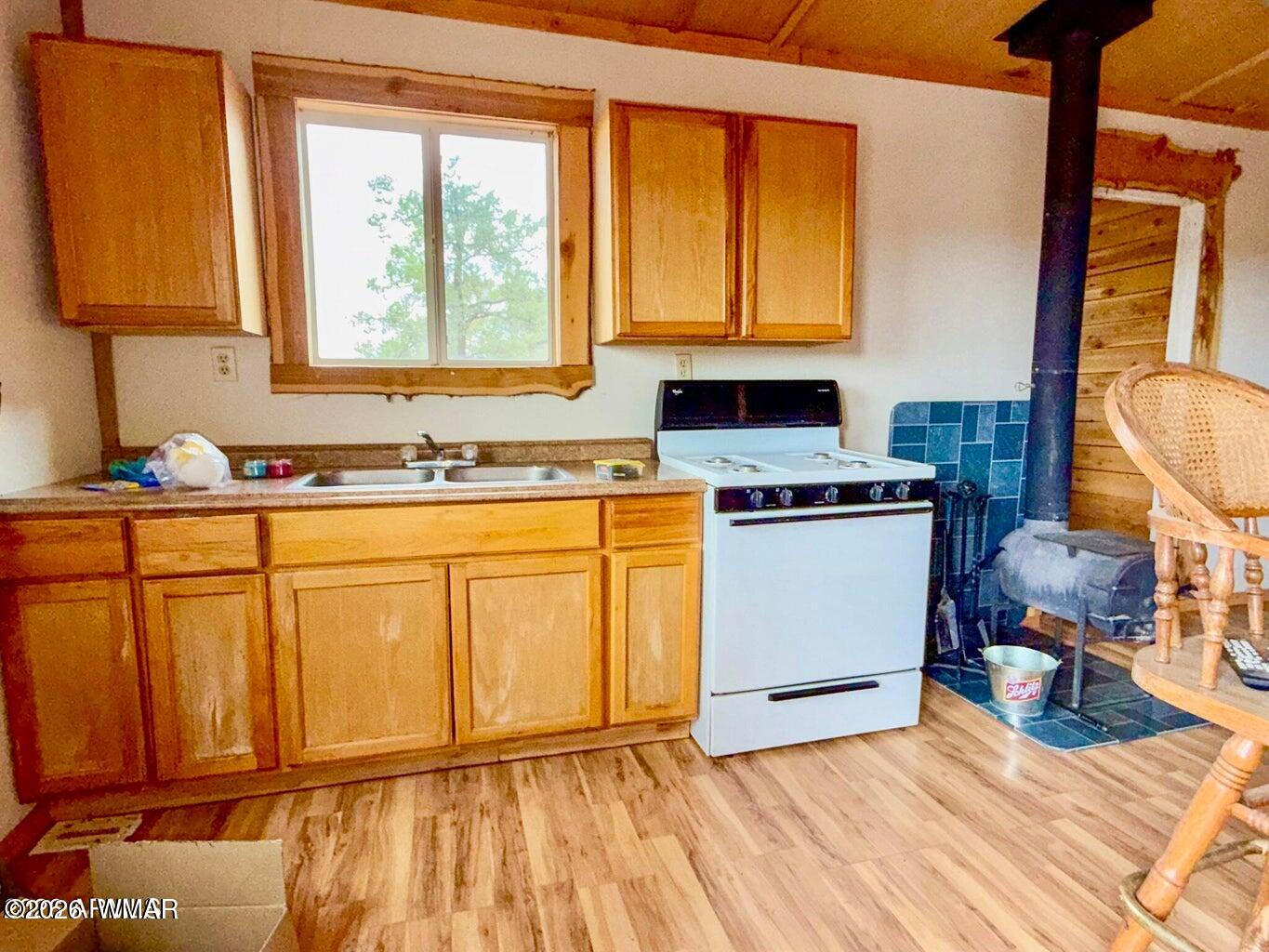 34962 West Hidalgo Road Seligman, AZ 86337 - Photo 11 of 28